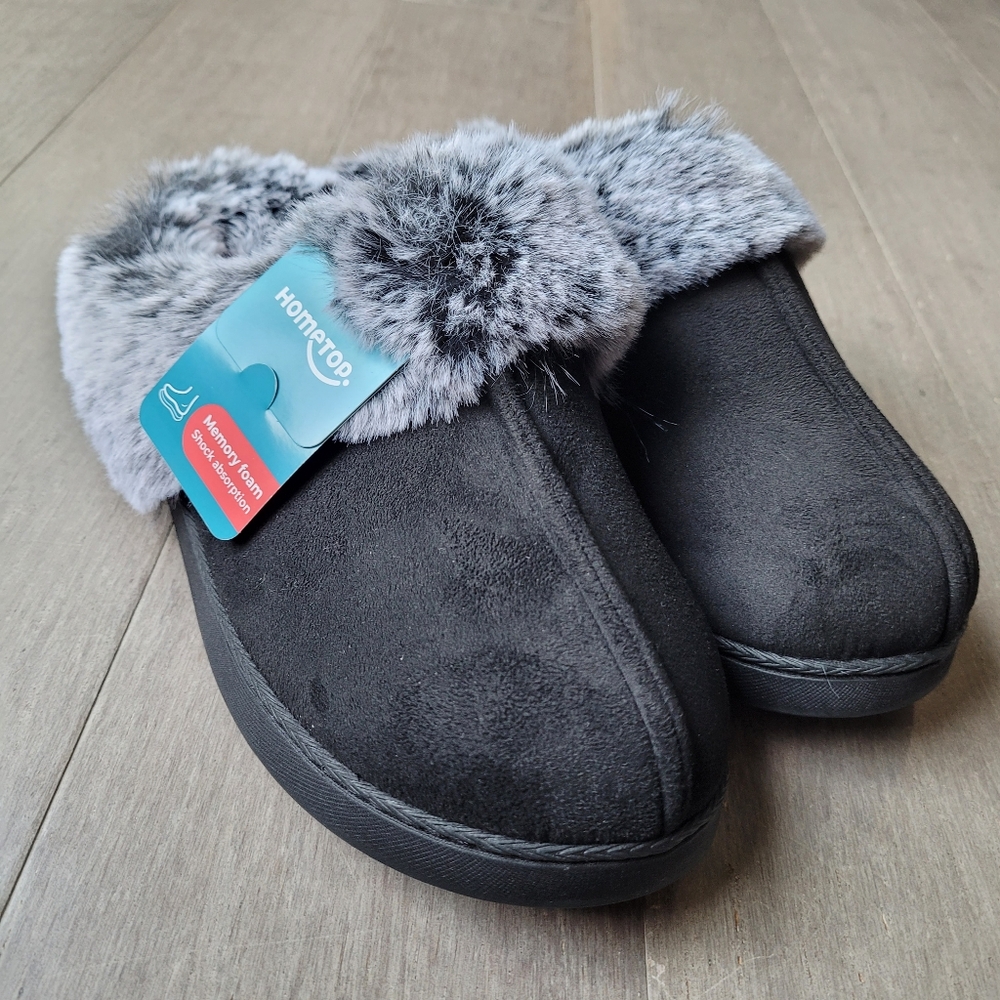 NWT Hometop Memory Foam Black Fur Top Slippers Moccasins Size  7-8